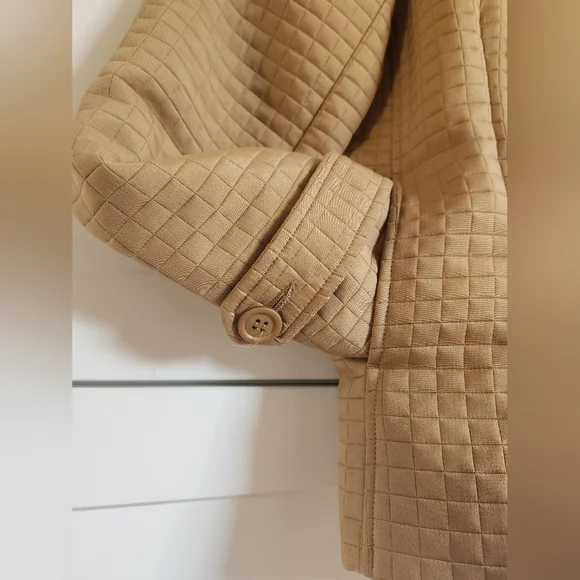 Quilted jacket - Picture 5 of 8